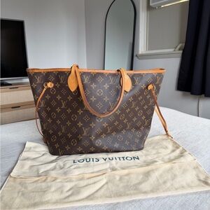 Louis Vuitton Neverfull MM